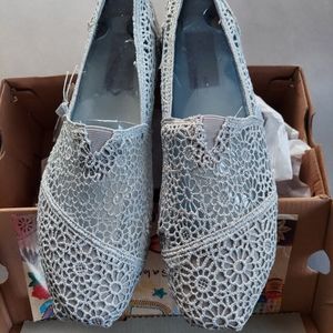 Bobs Skechers with memory foam, Silver